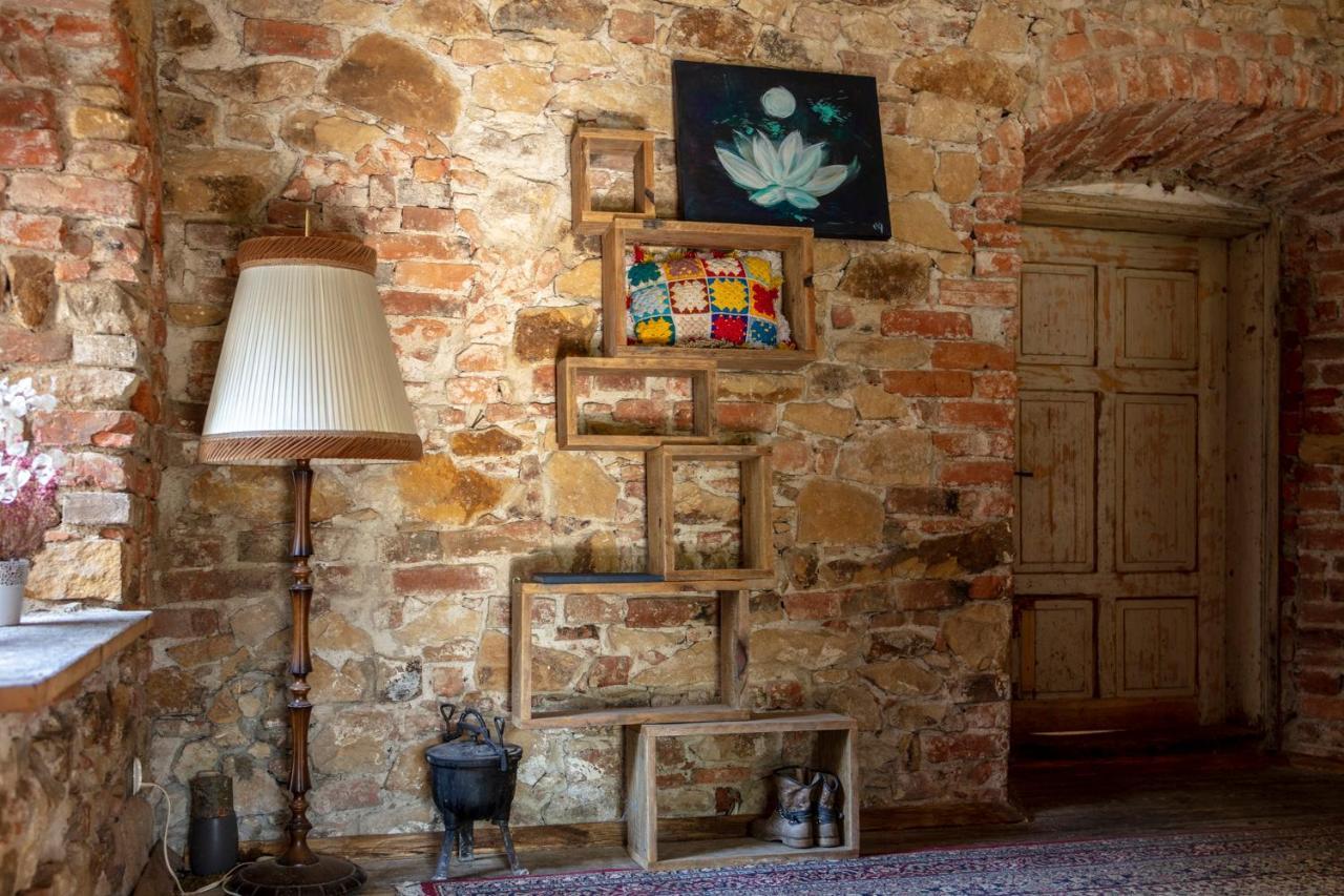 Palac Gorzanow Extérieur photo